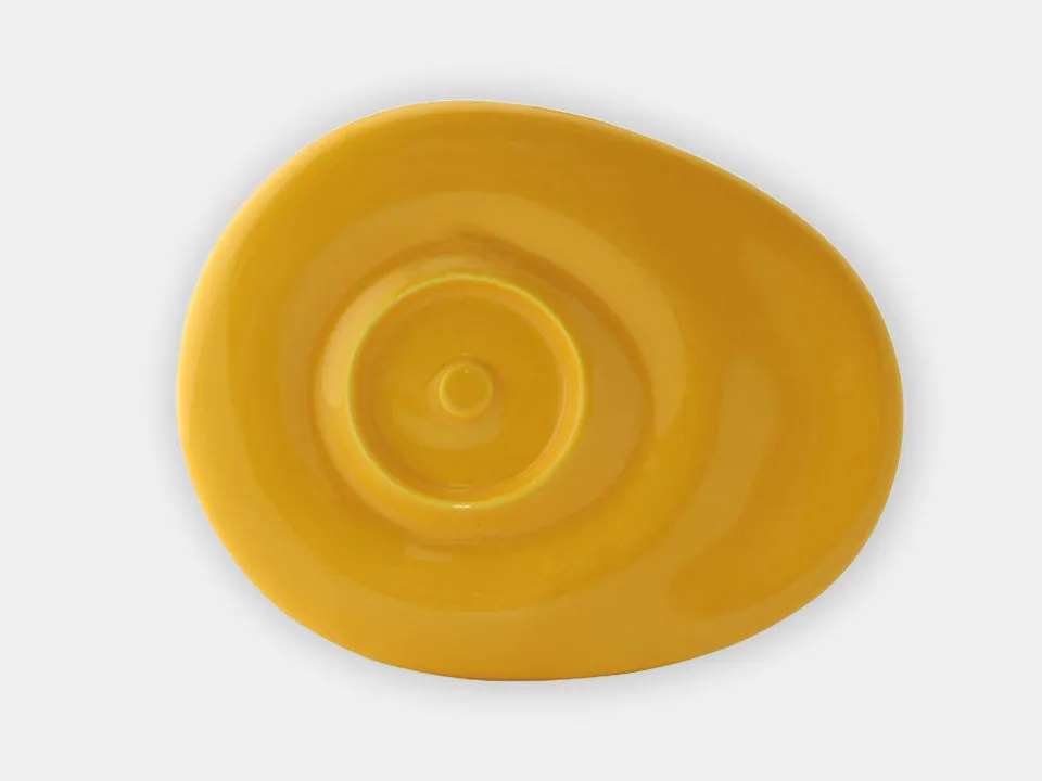 Adaptive Oval Saucer
