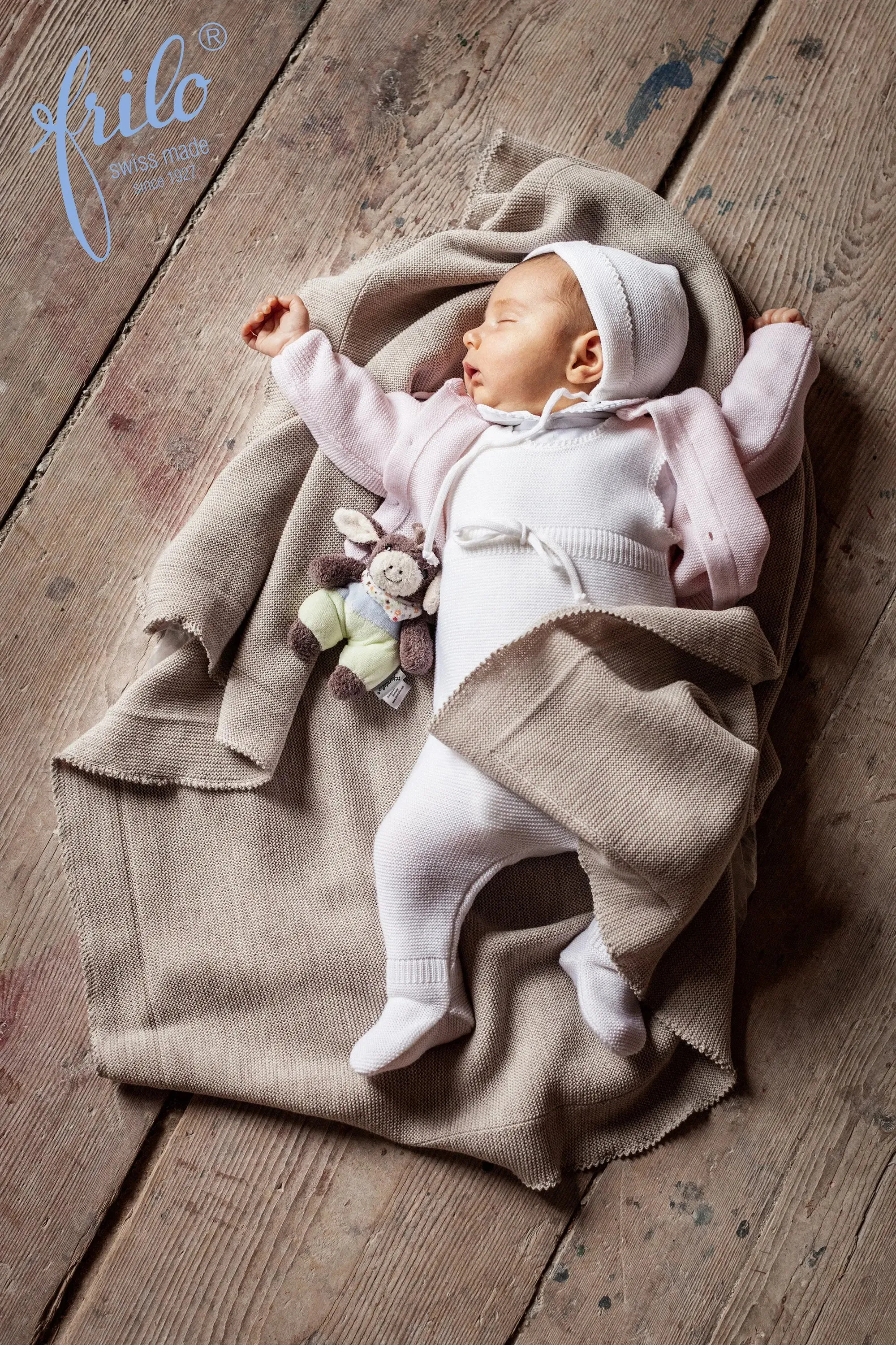 Classic Merino Wool Footed Romper - Off White
